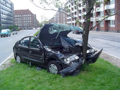 How is a claim handled when both parties in a car accident have the same insurance carrier?