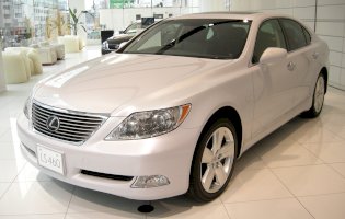 Lexus LS 460