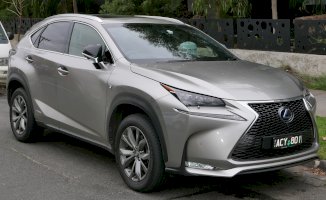 Lexus NX 300h