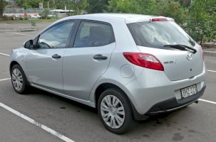 Mazda MAZDA2