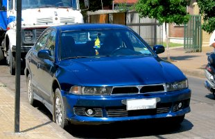 Mitsubishi Galant