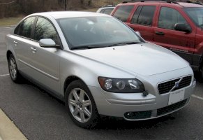 Volvo S40